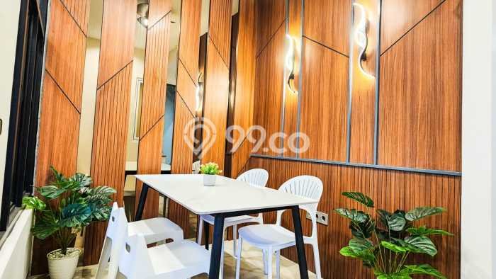 Cocok Untuk Investasi! Dijual Kost di Tanjung Duren 18 Kamar Cocok Untuk Investasi! Dijual Kost di Tanjung Duren 18 Kamar