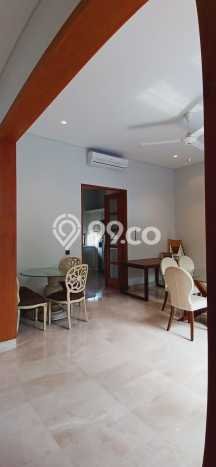 Ready to Use! Premium House LT 468m2 Desain Modern di Kemang Ready to Use! Premium House LT 468m2 Desain Modern di Kemang