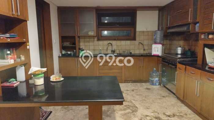 Rumah Modern Dikontrakkan di Kebayoran Baru Jakarta Selatan Lokasi Sangat Strategis Rumah Modern Dikontrakkan di Kebayoran Baru Jakarta Selatan Lokasi Sangat Strategis