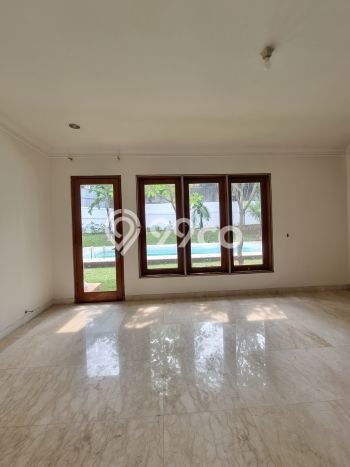 For Sale! Luxury House LT 1400m2 Desain Modern di Kemang For Sale! Luxury House LT 1400m2 Desain Modern di Kemang