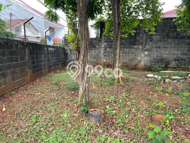 Dijual Tanah di Jakarta Timur, Luas 560m2 SHM Dijual Tanah di Jakarta Timur, Luas 560m2 SHM