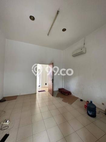 Hunian Modern Disewakan 7 Kamar di Menteng Boleh Nego Hunian Modern Disewakan 7 Kamar di Menteng Boleh Nego