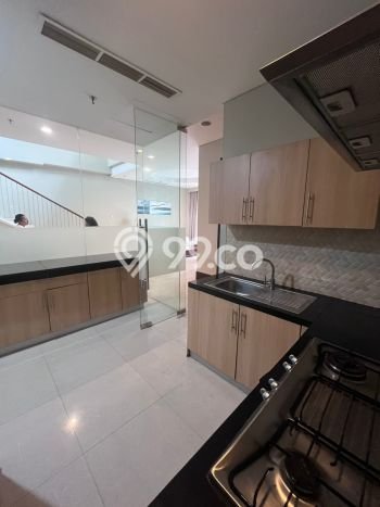Apartemen Nyaman 3 KT / 4 KM di Jakarta Selatan Harga Sewa Rp 504 Juta/ Tahun Apartemen Nyaman 3 KT / 4 KM di Jakarta Selatan Harga Sewa Rp 504 Juta/ Tahun