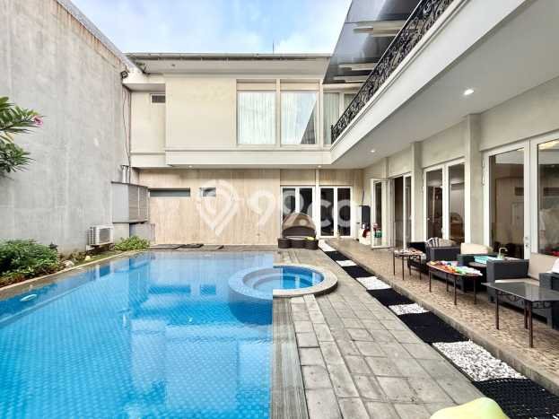 Jual Rumah Luas Elegan Dengan View Eksklusif di Patal Senayan, Jakarta Selatan Jual Rumah Luas Elegan Dengan View Eksklusif di Patal Senayan, Jakarta Selatan
