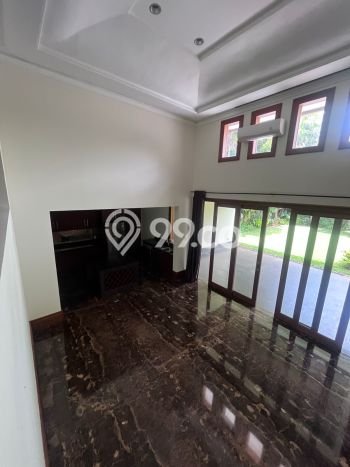 Rumah 4 Kamar Lengkap Disewakan di Cilandak Harga Kompetitif Rumah 4 Kamar Lengkap Disewakan di Cilandak Harga Kompetitif