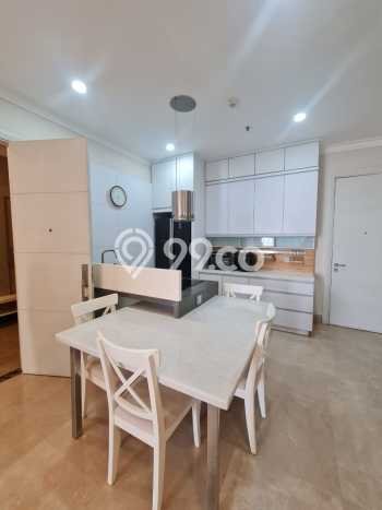 Hunian Apartemen High-Class untuk Dijual di Jakarta Selatan dengan 3 BR & 2 Kamar Mandi Hunian Apartemen High-Class untuk Dijual di Jakarta Selatan dengan 3 BR & 2 Kamar Mandi