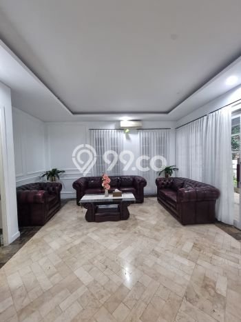 Rumah Tenang di Pondok Indah, 4 KM, LT 570m² LB 500m² Rumah Tenang di Pondok Indah, 4 KM, LT 570m² LB 500m²