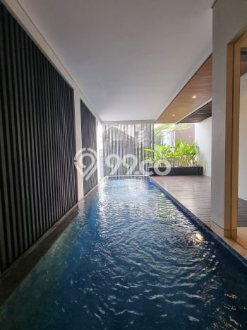 Hunian Mewah Siap Huni LT 144m2 di Cilandak, Jakarta Selatan Hunian Mewah Siap Huni LT 144m2 di Cilandak, Jakarta Selatan