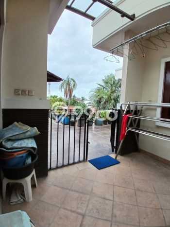 Dijual Rumah Premium dengan Fasilitas Sekitar Lengkap di Kebon Jeruk, Jakarta Barat Dijual Rumah Premium dengan Fasilitas Sekitar Lengkap di Kebon Jeruk, Jakarta Barat