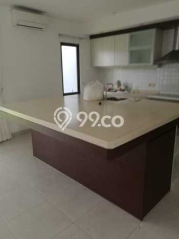 Siap Huni Rumah Mewah 5 Kamar di BSD Dekat ke Mana Pun Siap Huni Rumah Mewah 5 Kamar di BSD Dekat ke Mana Pun