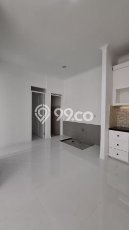 Rumah Eksklusif Dijual LT 112m2 di BSD, Tangerang Selatan Rumah Eksklusif Dijual LT 112m2 di BSD, Tangerang Selatan
