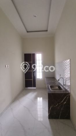 Rumah Modern Cantik 4 KT Siap Huni di Gayungan Rumah Modern Cantik 4 KT Siap Huni di Gayungan