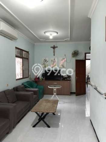 Dijual Rumah Premium dengan Fasilitas Sekitar Komplit di Mulyorejo, Surabaya Dijual Rumah Premium dengan Fasilitas Sekitar Komplit di Mulyorejo, Surabaya