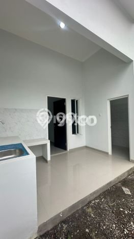 Dijual Cepat Rumah Favorit Siap Huni LB 52m2 di Wonorejo, Surabaya Dijual Cepat Rumah Favorit Siap Huni LB 52m2 di Wonorejo, Surabaya