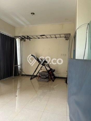 Rumah Elit Modern Tanpa Renovasi di Sutorejo Surabaya Rumah Elit Modern Tanpa Renovasi di Sutorejo Surabaya