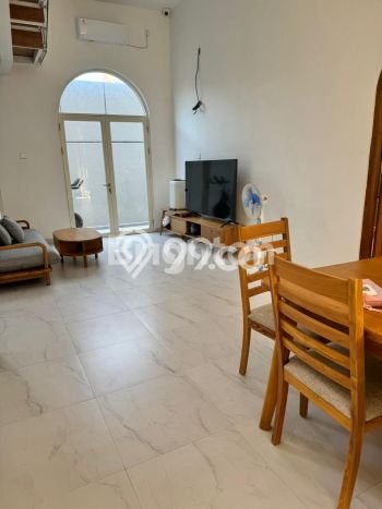 Rumah Eksklusif Siap Huni LT 400m2 di Kebonsari, Surabaya Rumah Eksklusif Siap Huni LT 400m2 di Kebonsari, Surabaya