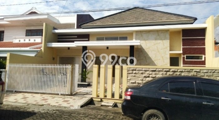 Hunian Terjangkau LT 240m2 di Manyar Akses Mudah Hunian Terjangkau LT 240m2 di Manyar Akses Mudah