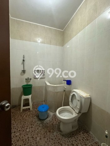 Rumah Elit LB 270m2 Siap Pakai Desain Elegan di Ngagel, Surabaya Rumah Elit LB 270m2 Siap Pakai Desain Elegan di Ngagel, Surabaya