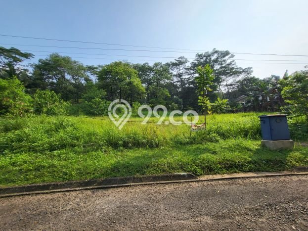 Lahan Dijual Lokasi Strategis di Bogor dengan Luas 698m2 Lahan Dijual Lokasi Strategis di Bogor dengan Luas 698m2
