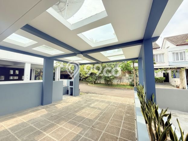Jual Rumah Luas Elegan Dengan View Eksklusif di Sentul, Bogor Jual Rumah Luas Elegan Dengan View Eksklusif di Sentul, Bogor