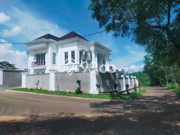 Dijual Rumah Luas Megah Dengan View Cantik di Sentul, Bogor Dijual Rumah Luas Megah Dengan View Cantik di Sentul, Bogor