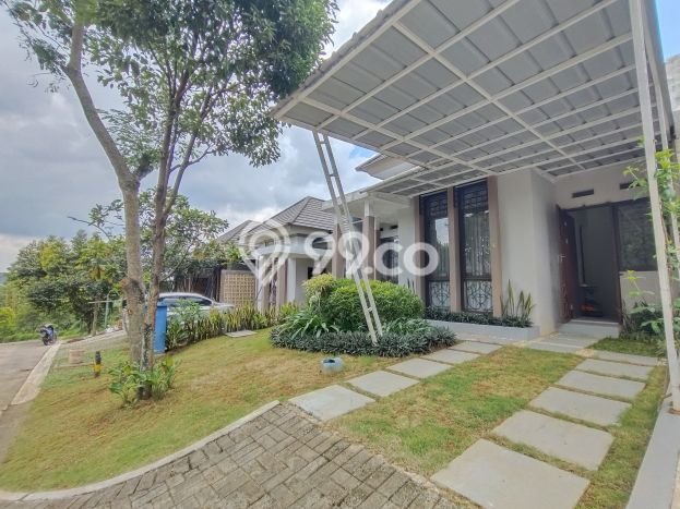 Jual Rumah Eksklusif 2 KT di Sentul City, Bogor Jual Rumah Eksklusif 2 KT di Sentul City, Bogor