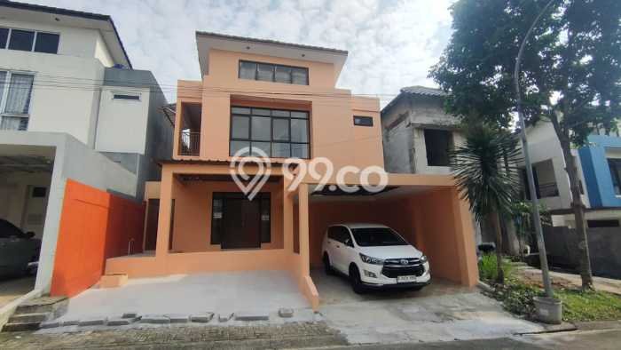 Jual Rumah Luas Elegan Dengan View Eksklusif di Sentul, Bogor Jual Rumah Luas Elegan Dengan View Eksklusif di Sentul, Bogor