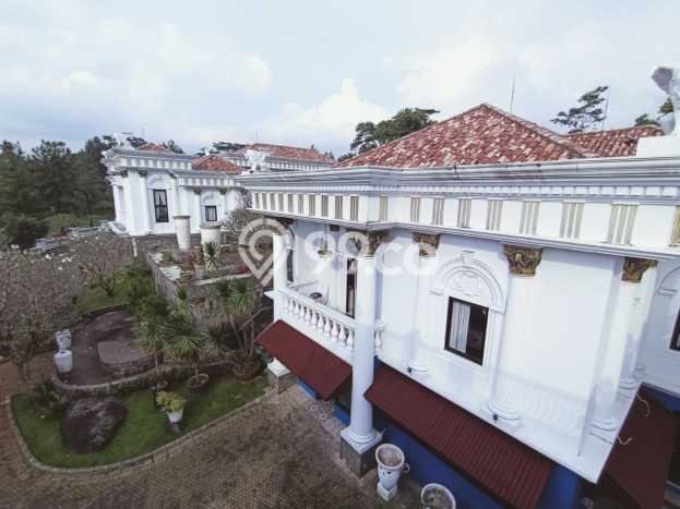 Rumah Luxury Modern Tanpa Renovasi di Sentul Bogor Rumah Luxury Modern Tanpa Renovasi di Sentul Bogor