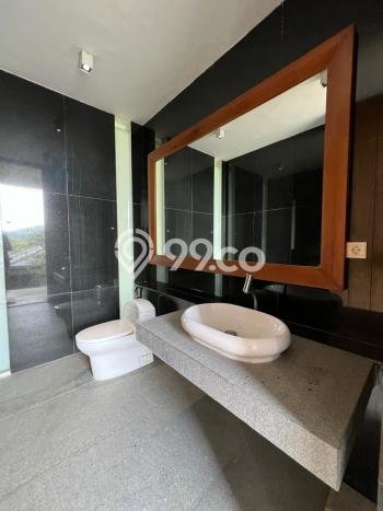 For Sale! Luxury House LT 1885m2 Desain Modern di Sentul For Sale! Luxury House LT 1885m2 Desain Modern di Sentul