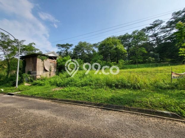Lahan Dijual Lokasi Strategis di Bogor dengan Luas 698m2 Lahan Dijual Lokasi Strategis di Bogor dengan Luas 698m2
