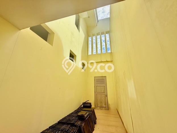 Rumah Luxury Modern Tanpa Renovasi di Sentul Bogor Rumah Luxury Modern Tanpa Renovasi di Sentul Bogor