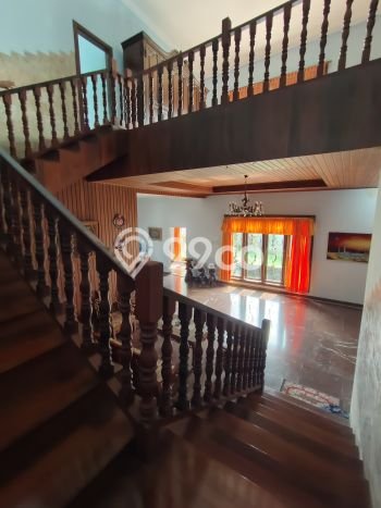 Rumah Elit Modern Siap Huni di Sentul Bogor Rumah Elit Modern Siap Huni di Sentul Bogor