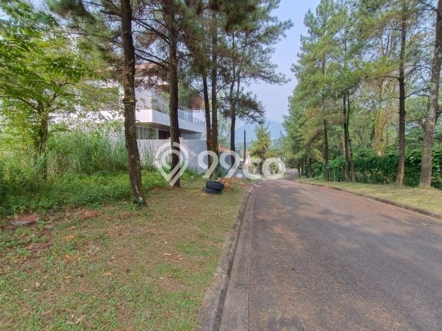 Dijual Tanah Lokasi Sentul, Bogor Seluas 1405m2 Dijual Tanah Lokasi Sentul, Bogor Seluas 1405m2