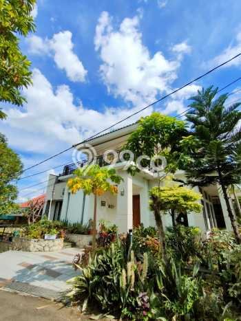 Dijual Rumah Mewah Elegan Dengan View Eksklusif di Sentul City, Bogor Dijual Rumah Mewah Elegan Dengan View Eksklusif di Sentul City, Bogor