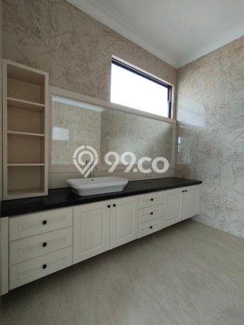 Rumah Elit Modern Tanpa Renovasi di Sentul Bogor Rumah Elit Modern Tanpa Renovasi di Sentul Bogor