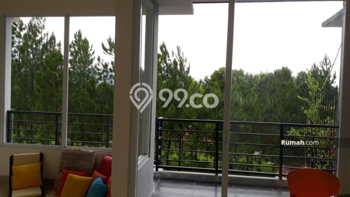 For Sale! Luxury House LT 145m2 Desain Modern di Sentul For Sale! Luxury House LT 145m2 Desain Modern di Sentul