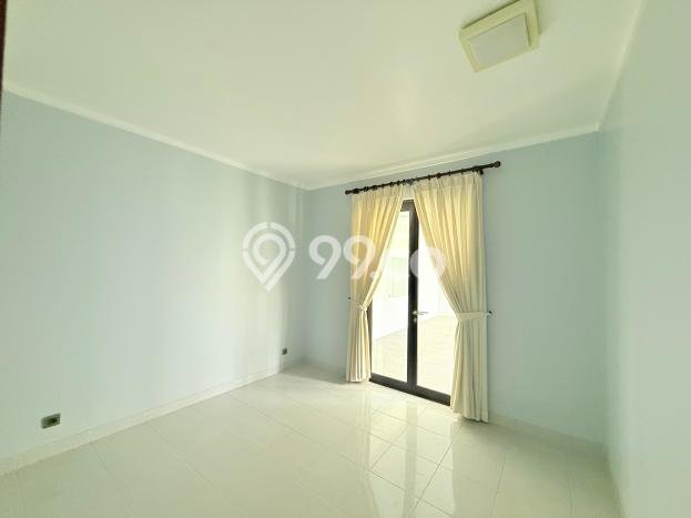 Jual Rumah Luas Elegan Dengan View Eksklusif di Sentul, Bogor Jual Rumah Luas Elegan Dengan View Eksklusif di Sentul, Bogor