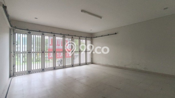Rumah Elit Modern Tanpa Renovasi di Sentul City Bogor Rumah Elit Modern Tanpa Renovasi di Sentul City Bogor