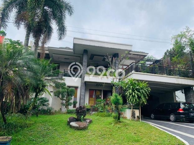 Jual Rumah Luas Megah Dengan View Cantik di Sentul, Bogor Jual Rumah Luas Megah Dengan View Cantik di Sentul, Bogor