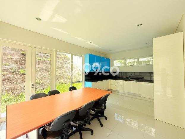 Dijual Rumah Mewah Megah Dengan View Cantik di Sentul City, Bogor Dijual Rumah Mewah Megah Dengan View Cantik di Sentul City, Bogor