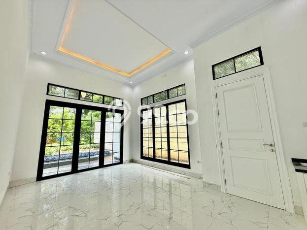 Jual Rumah Mewah Megah Dengan View Eksklusif di Sentul, Bogor Jual Rumah Mewah Megah Dengan View Eksklusif di Sentul, Bogor