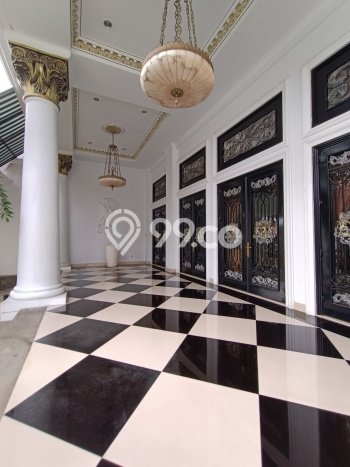 Rumah Luxury Modern Tanpa Renovasi di Sentul Bogor Rumah Luxury Modern Tanpa Renovasi di Sentul Bogor