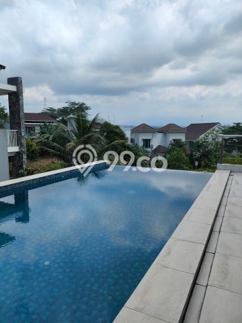 Ready to Use! Luxury House LT 696m2 Desain Modern di Sentul Ready to Use! Luxury House LT 696m2 Desain Modern di Sentul
