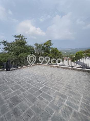 Rumah Luxury Modern Tanpa Renovasi di Sentul Bogor Rumah Luxury Modern Tanpa Renovasi di Sentul Bogor