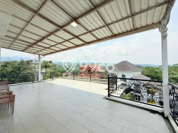 Jual Rumah Mewah Megah Dengan View Cantik di Sentul City, Bogor Jual Rumah Mewah Megah Dengan View Cantik di Sentul City, Bogor