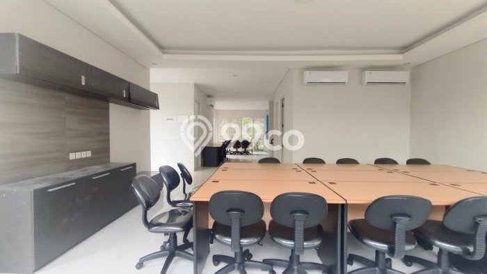 Rumah Elit Modern Tanpa Renovasi di Sentul City Bogor Rumah Elit Modern Tanpa Renovasi di Sentul City Bogor
