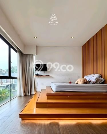 Siap Huni Hunian Elit 4 Kamar di BSD Dekat ke Mana Saja Siap Huni Hunian Elit 4 Kamar di BSD Dekat ke Mana Saja