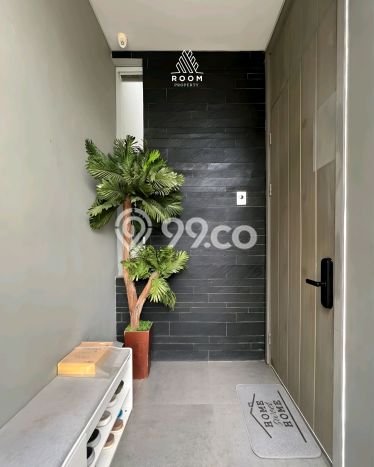 Rumah Mewah Dijual LT 112m2 di BSD, Tangerang Selatan Rumah Mewah Dijual LT 112m2 di BSD, Tangerang Selatan