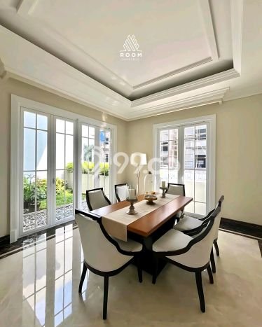 Siap Huni Rumah Mewah 4 Kamar di Kebayoran Baru Dekat ke Mana Pun Siap Huni Rumah Mewah 4 Kamar di Kebayoran Baru Dekat ke Mana Pun
