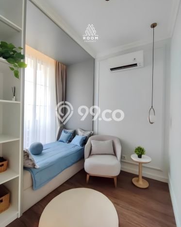 Rumah Luxury Modern Siap Huni di Meruya Jakarta Barat Rumah Luxury Modern Siap Huni di Meruya Jakarta Barat